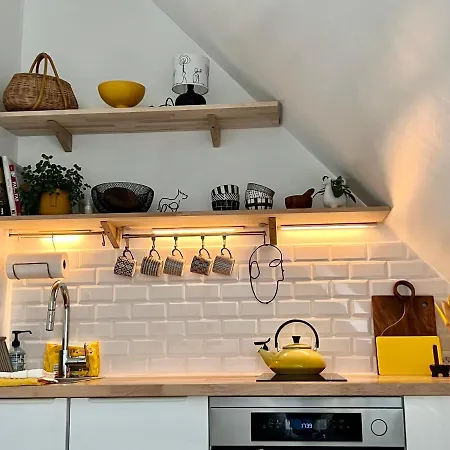 Mynestparis 2-br In Center , Air Conditioner , Elevator